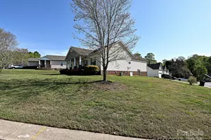 1009 Preston Dr, Lowell, NC 28098 - Photo 4