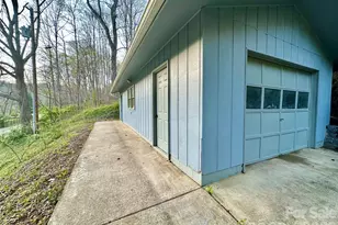 5381 State Hwy 197 S Hwy, Burnsville, NC 28714 - Photo 36