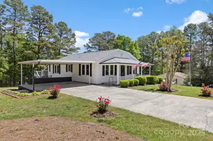 8044 Eagle St, Mount Pleasant, NC 28124 - Photo 2