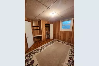 406 S Caldwell Avenue, Newton, NC 28658 - Photo 4