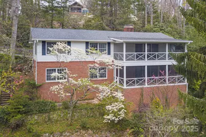 220 Ridge Road, Waynesville, NC 28786 - Photo 1