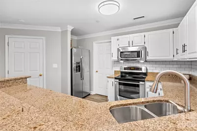 17810 Half Moon Lane #L, Cornelius, NC 28031 - Photo 8