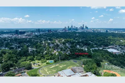 724 Ideal Way, Charlotte, NC 28203 - Photo 2