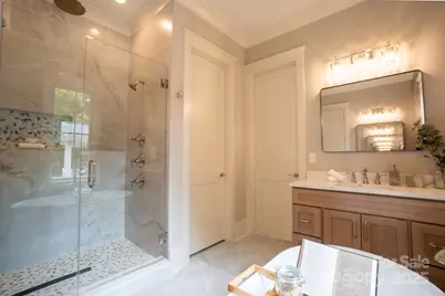 724 Ideal Way, Charlotte, NC 28203 - Photo 20