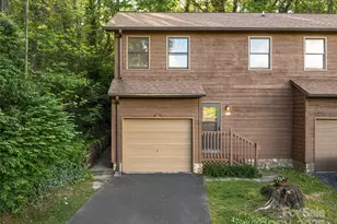 802 Parkway Vista Dr, Asheville, NC 28805 - Photo 2