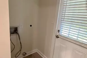 19612 Oak St, Cornelius, NC 28031 - Photo 10