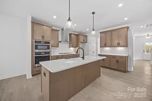 124 Canary Ln, Mooresville, NC 28115 - Photo 6