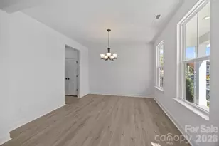 124 Canary Ln, Mooresville, NC 28115 - Photo 4