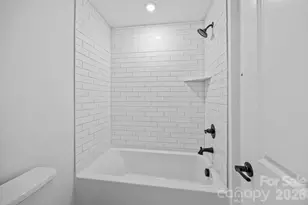 124 Canary Ln, Mooresville, NC 28115 - Photo 18