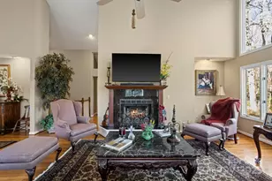 231 Greenleaf Dr, Flat Rock, NC 28731 - Photo 8