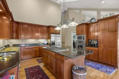 231 Greenleaf Drive, Flat Rock, NC 28731 - Photo 16