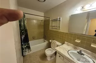 64 Round Top Rd, Asheville, NC 28803 - Photo 14