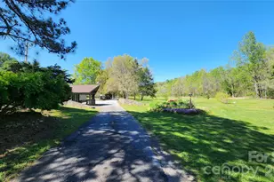 3190 Holly Rd, Connelly Springs, NC 28612 - Photo 14