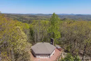 3190 Holly Rd, Connelly Springs, NC 28612 - Photo 10