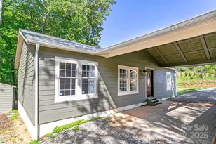 115 Cold Springs Dr, Mill Spring, NC 28756 - Photo 4