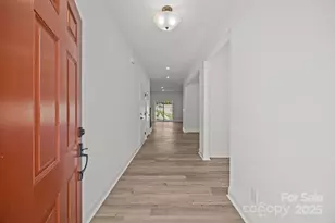 107 Nighthawk Trl, Mooresville, NC 28115 - Photo 2