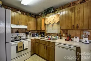 134 Raven Ridge, Maggie Valley, NC 28751 - Photo 6