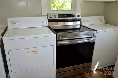 218 Church Street, Marion, NC 28752 - Photo 12