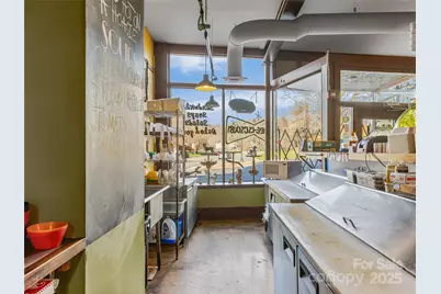 114 N Lexington Avenue, Asheville, NC 28801 - Photo 22