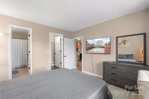 9029 J M Keynes Dr, Charlotte, NC 28262 - Photo 16