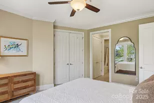 350 E Allen St, Hendersonville, NC 28792 - Photo 22