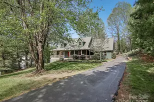 11 Timothy Ln, Candler, NC 28715 - Photo 2