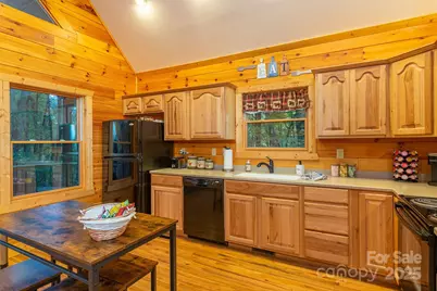 100 Candlemaker Trail, Maggie Valley, NC 28751 - Photo 12