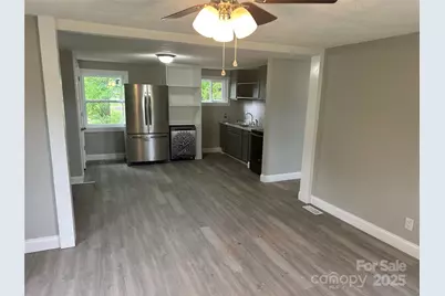 209 Brookview Road, Statesville, NC 28625 - Photo 4