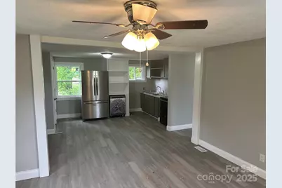 209 Brookview Road, Statesville, NC 28625 - Photo 2