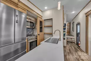 195 Finch Way, West Jefferson, NC 28694 - Photo 16