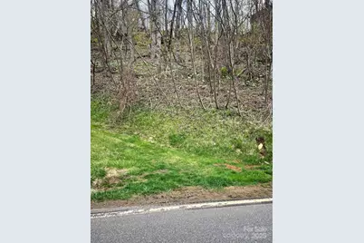 000 Mountain Aire Drive, Burnsville, NC 28714 - Photo 2