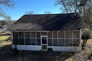 29 Pinecrest Ave, Great Falls, SC 29055 - Photo 1