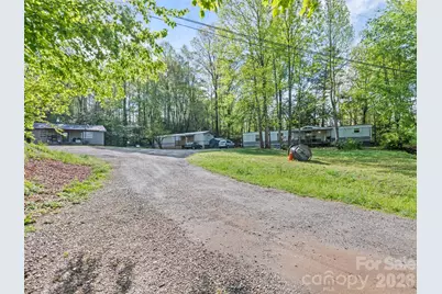 42 Violet Drive, Sylva, NC 28779 - Photo 14