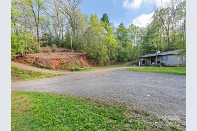 42 Violet Drive, Sylva, NC 28779 - Photo 16