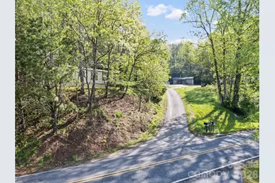 42 Violet Drive, Sylva, NC 28779 - Photo 4