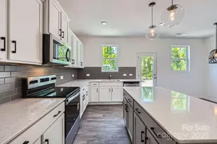 3015 Howell Ml Rd, Charlotte, NC 28208 - Photo 14