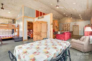 11381 State Hwy 80 N Hwy, Burnsville, NC 28714 - Photo 18