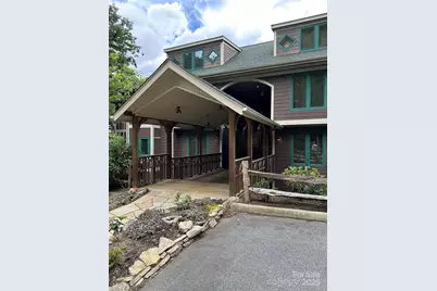 222 Creekside Way #D/101, Burnsville, NC 28714 - Photo 2