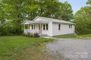 3093 Flat Gap Rd, Valdese, NC 28690 - Photo 2