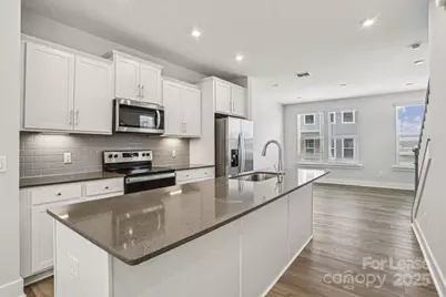 4375 Raleigh Street #B1, Charlotte, NC 28213 - Photo 4