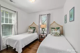 27 Westover Dr, Asheville, NC 28801 - Photo 18