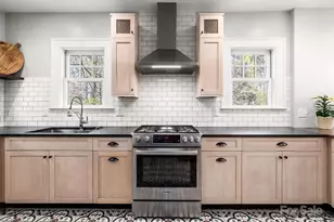 27 Westover Dr, Asheville, NC 28801 - Photo 8