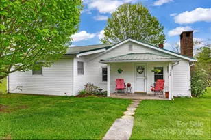 128 Summit Ave, Brevard, NC 28712 - Photo 8