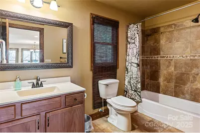 837 Peregrine Drive, Hendersonville, NC 28739 - Photo 20