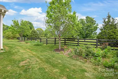 306 Fesperman Circle, Troutman, NC 28166 - Photo 36