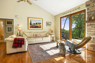 411 Alta Cir, Hendersonville, NC 28739 - Photo 8