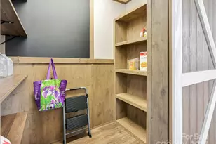 123 Big Oak Rd, Hendersonville, NC 28792 - Photo 18