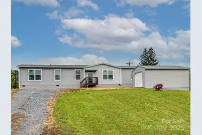 123 Big Oak Road, Hendersonville, NC 28792 - Photo 2