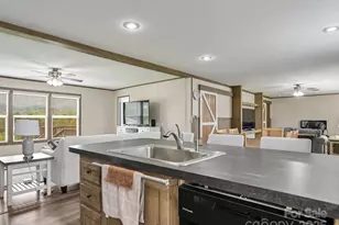123 Big Oak Rd, Hendersonville, NC 28792 - Photo 8