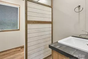 123 Big Oak Rd, Hendersonville, NC 28792 - Photo 24